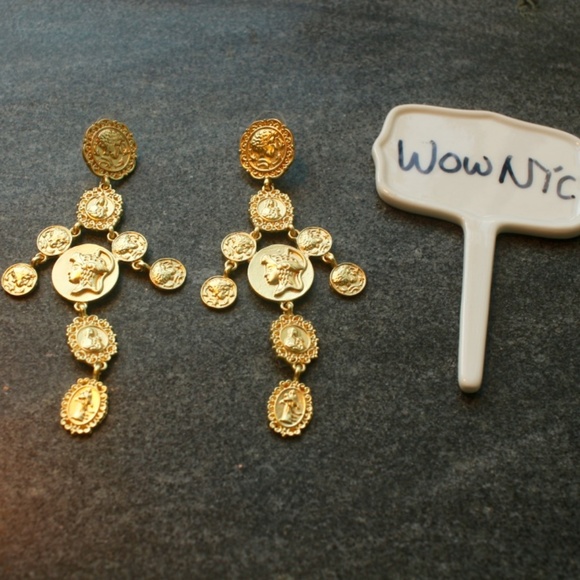 New Gold Coin Catwalk Vintage Museum Art earrings - Picture 3 of 8